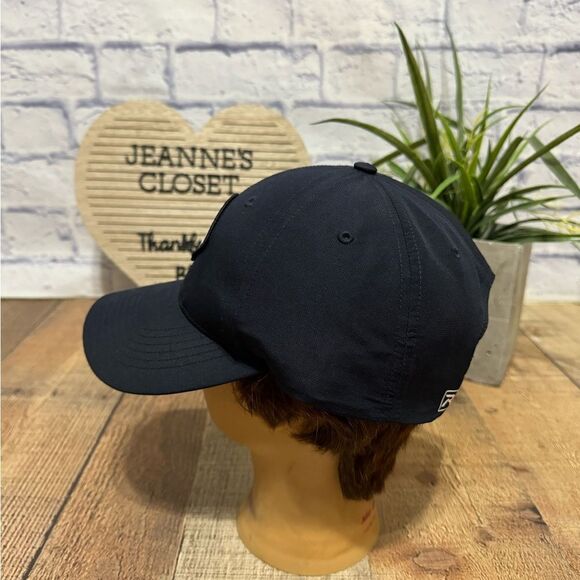 Total Pickleball Lite Performance Hat - Picture 3 of 7